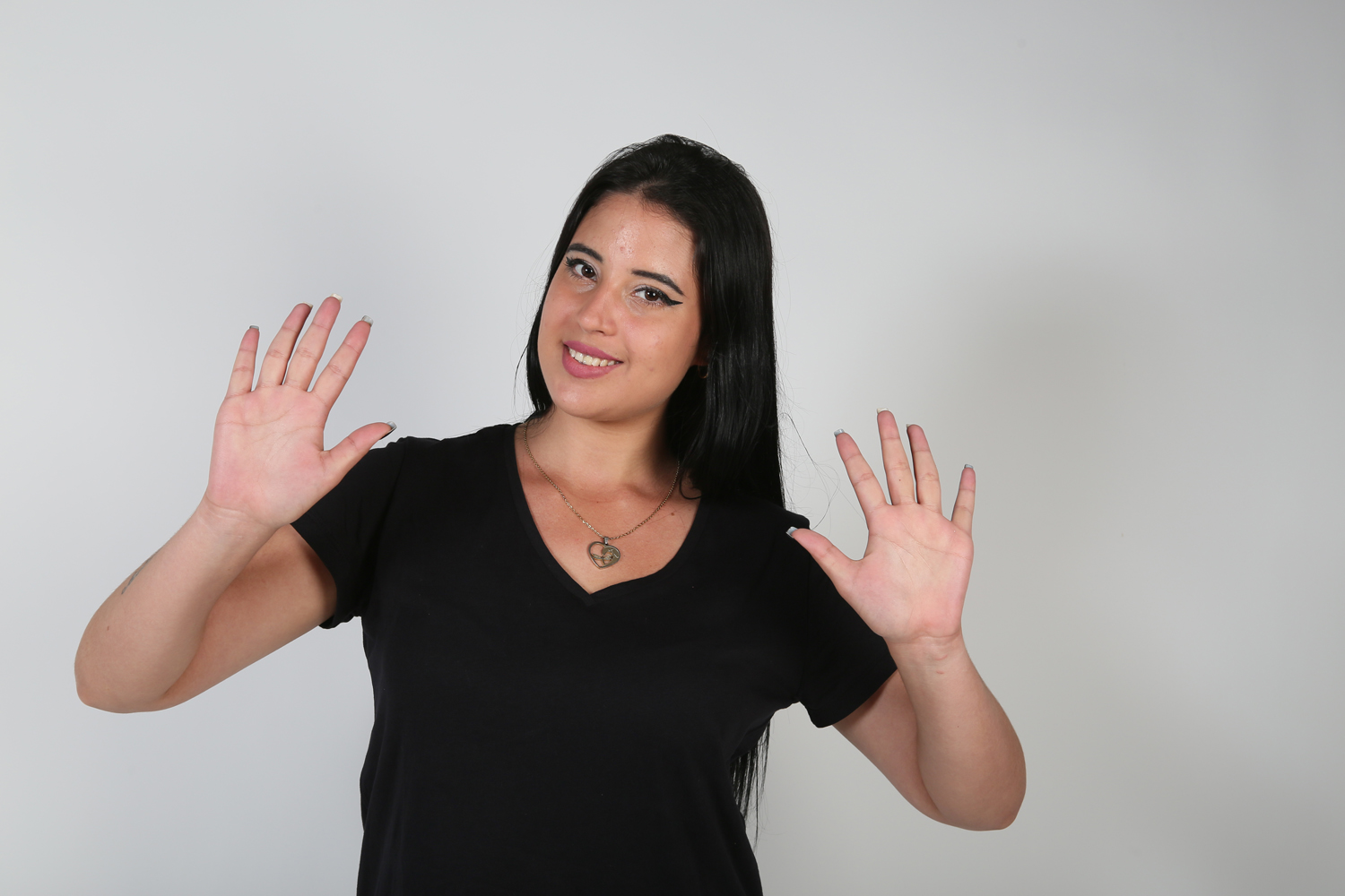 Modelo profissional BR006, feminino, 1.65 de altura, de Braga - Agência SVRP