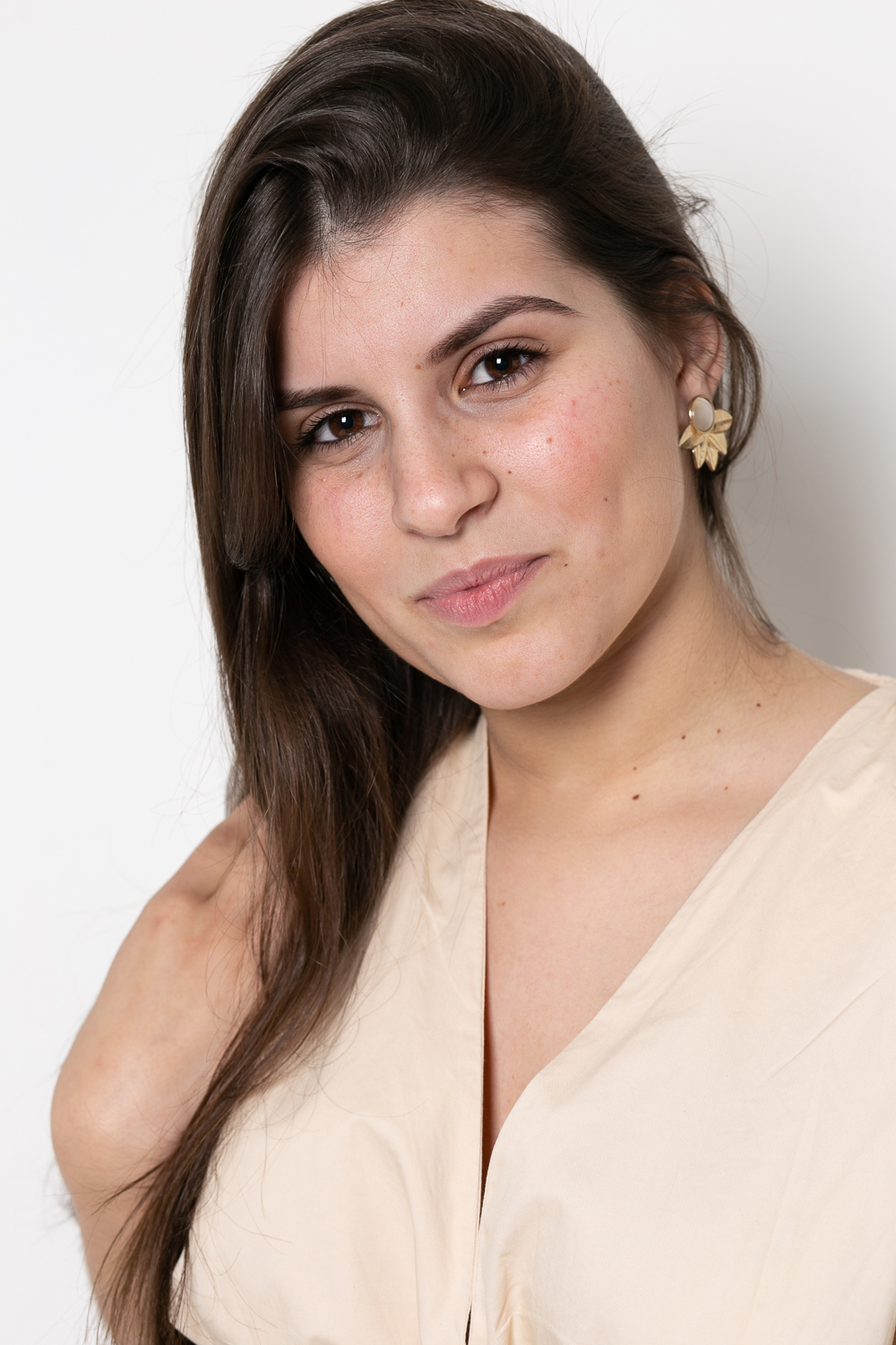 Modelo profissional CO002, feminino, 1.60 de altura, de Coimbra - Agência SVRP