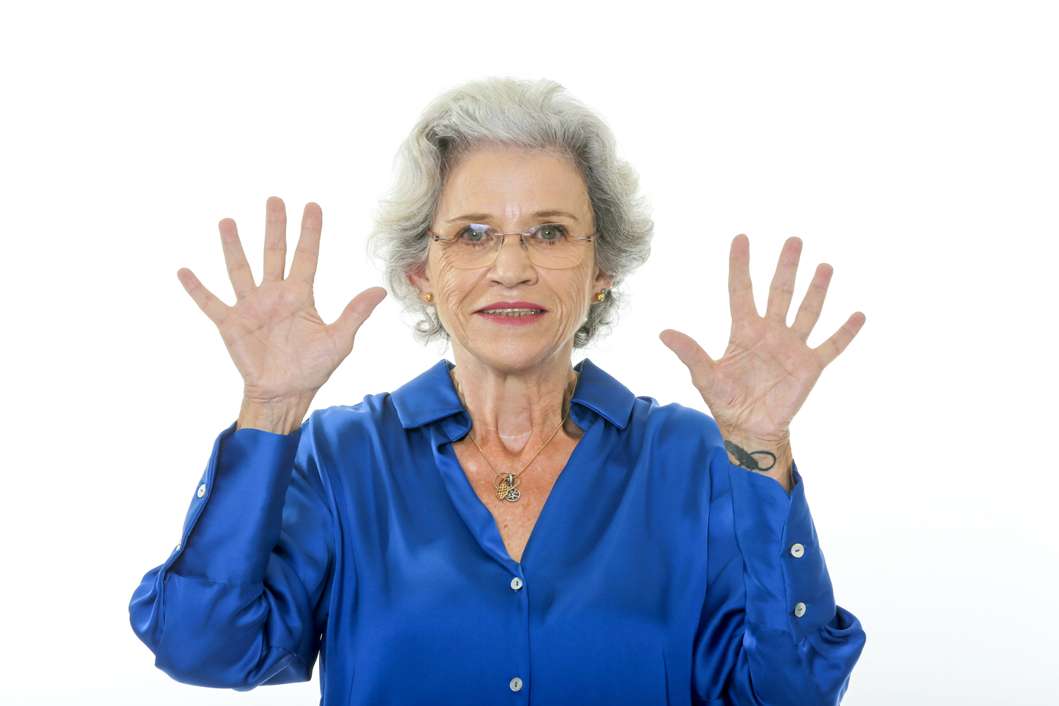 Modelo profissional FA007, feminino, 1.56 de altura, de Faro - Agência SVRP