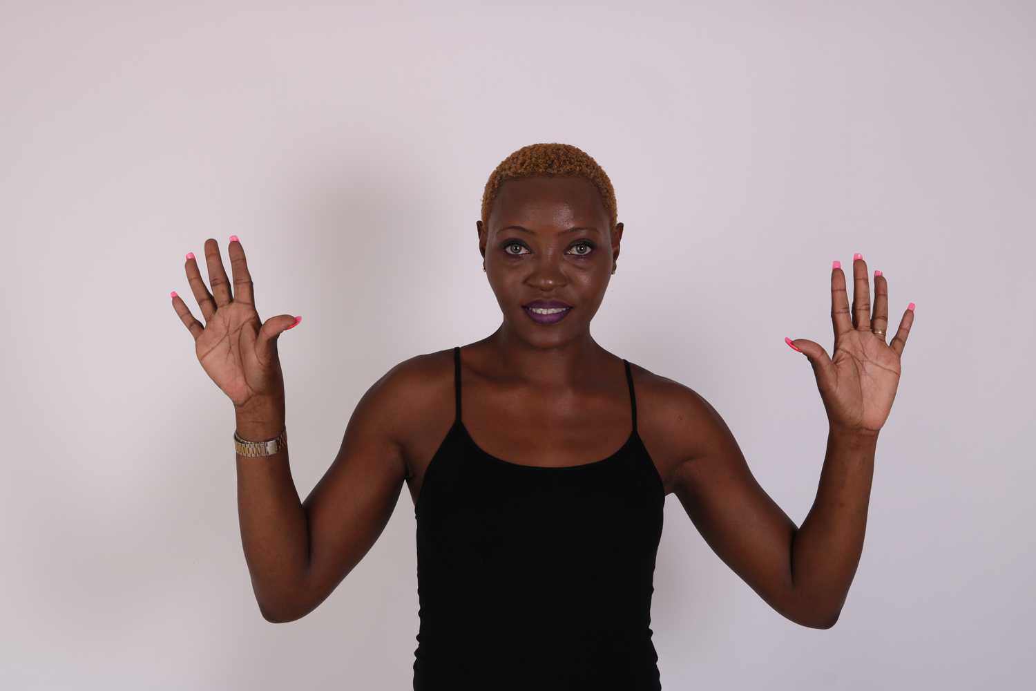 Modelo profissional LI003, feminino, 1.63 de altura, de Lisboa - Agência SVRP