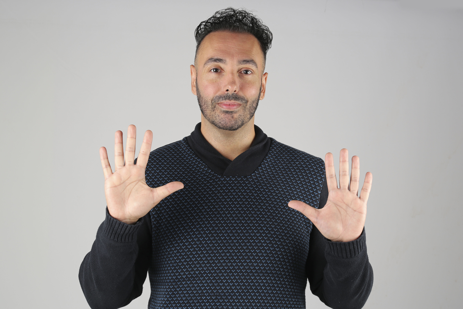 Modelo profissional LI014, masculino, 1.84 de altura, de Lisboa - Agência SVRP