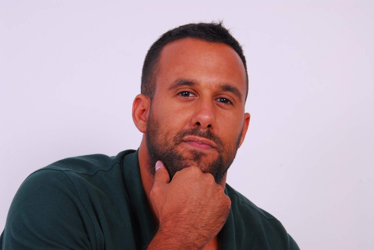 Modelo profissional LI051, masculino, 1.83 de altura, de Lisboa - Agência SVRP