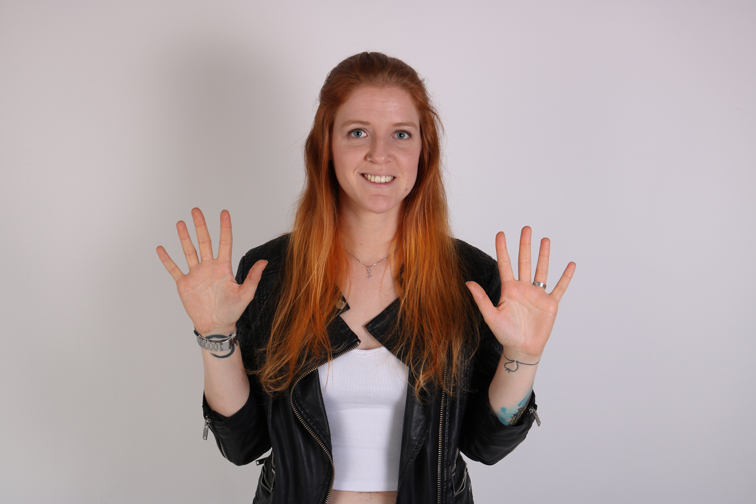 Modelo profissional LI055, feminino, 1.70 de altura, de Lisboa - Agência SVRP