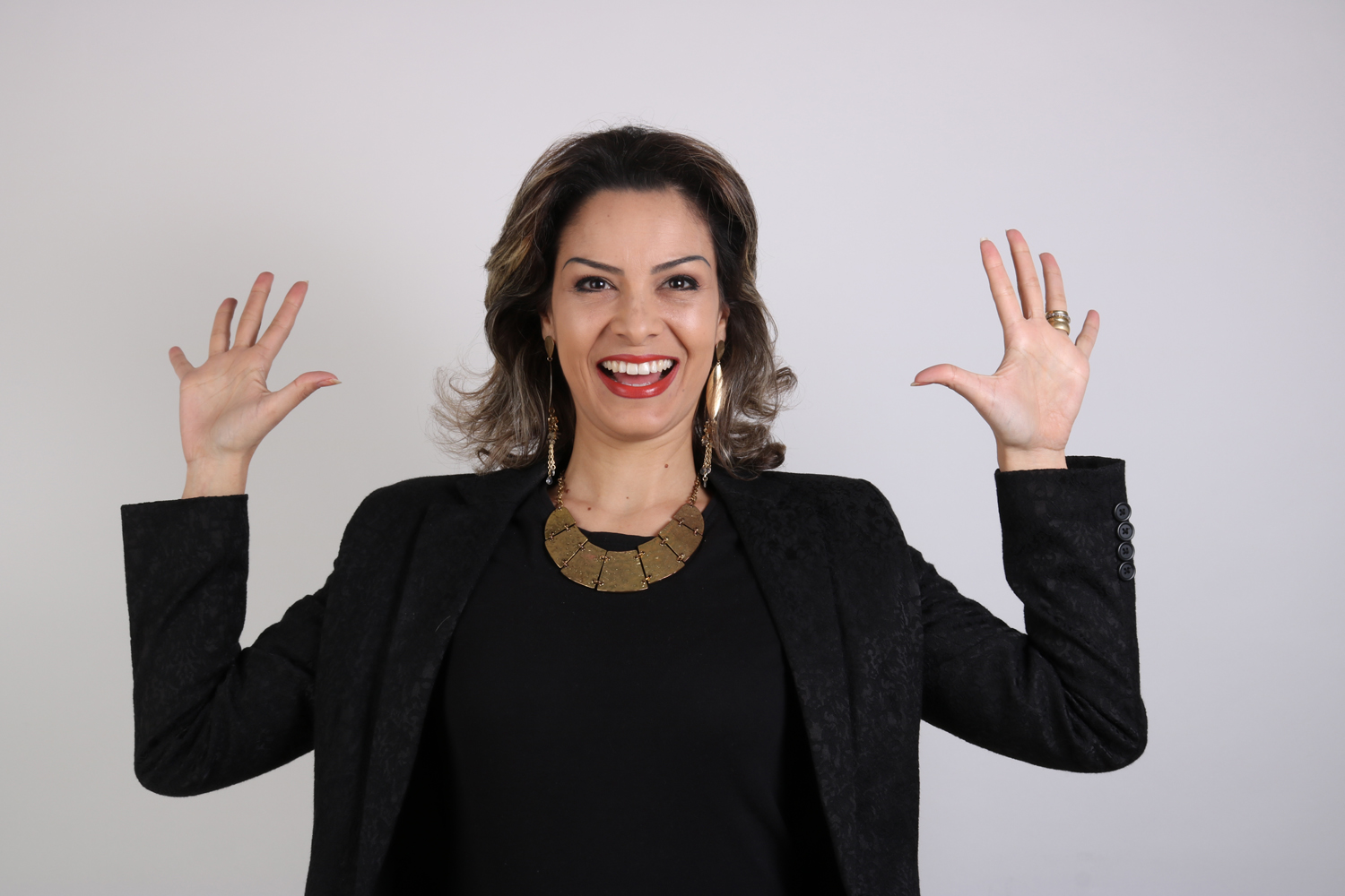 Modelo profissional LI080, feminino, 1.70 de altura, de Lisboa - Agência SVRP