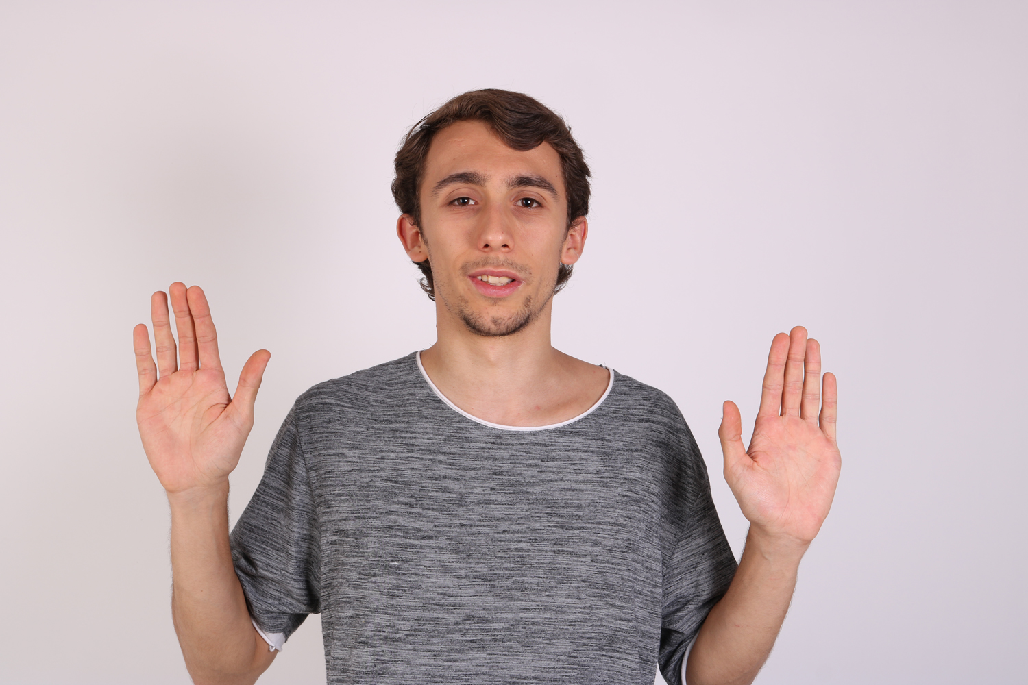 Modelo profissional LI094, masculino, 1.75 de altura, de Lisboa - Agência SVRP