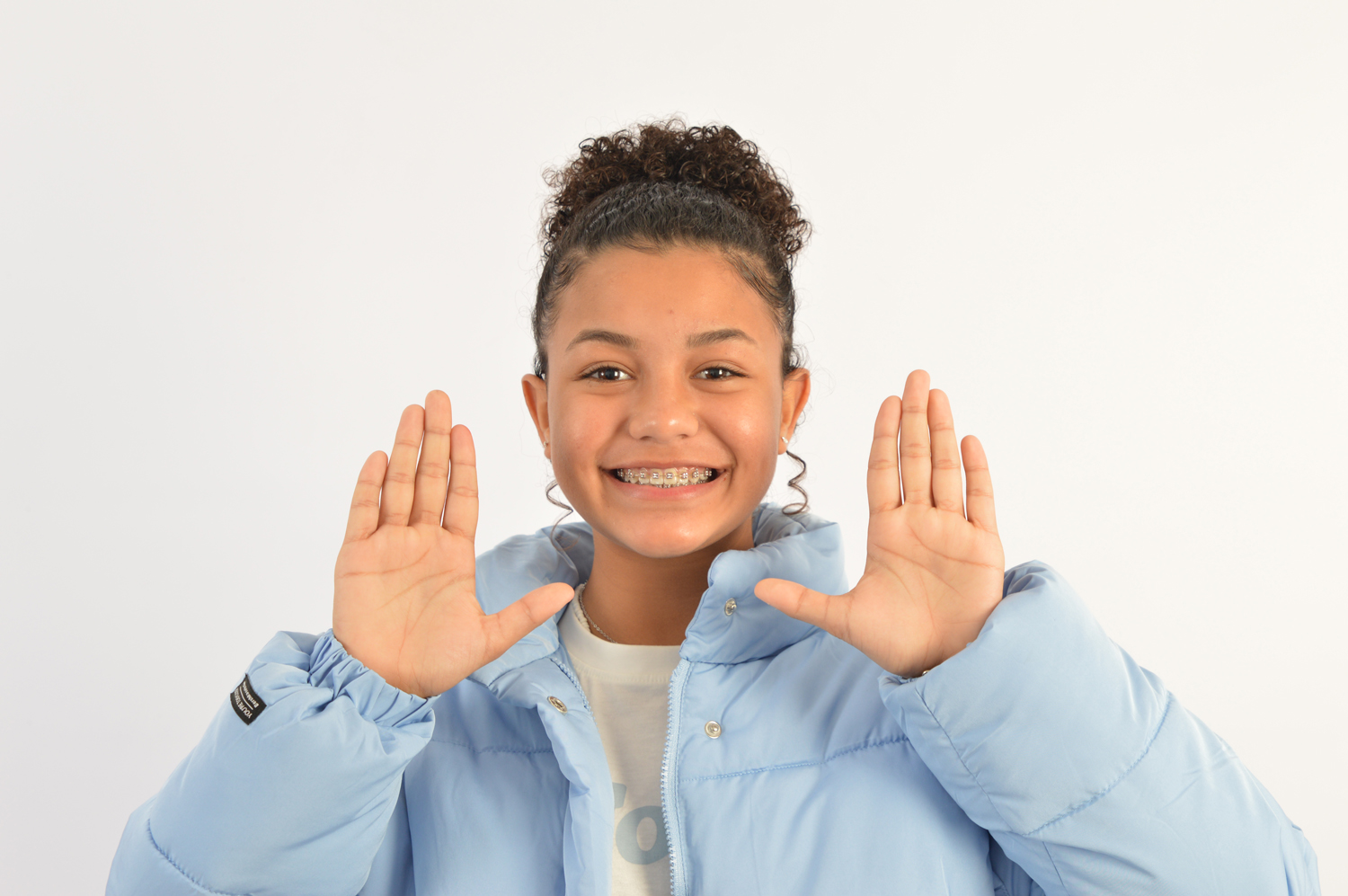 Modelo profissional LI130, feminino, 1.56 de altura, de Lisboa - Agência SVRP