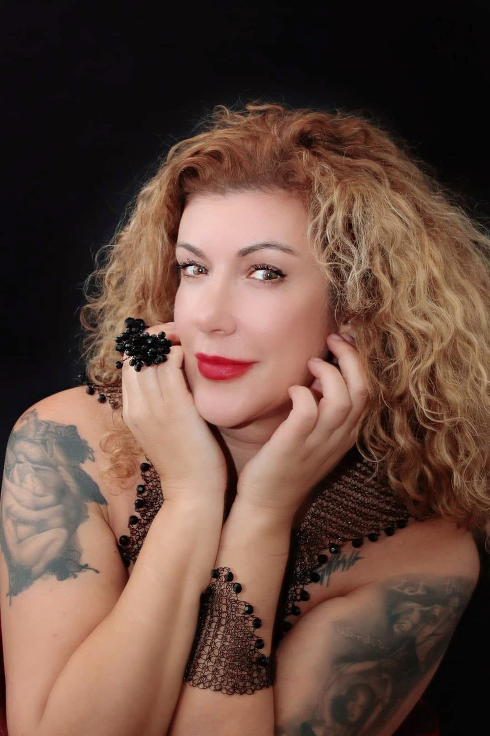 Modelo profissional LI138, feminino, 1.67 de altura, de Lisboa - Agência SVRP