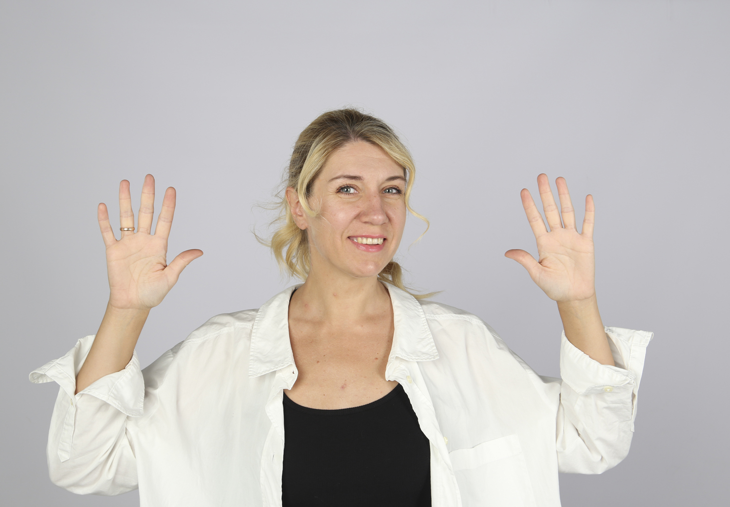 Modelo profissional LI144, feminino, 1.75 de altura, de Lisboa - Agência SVRP