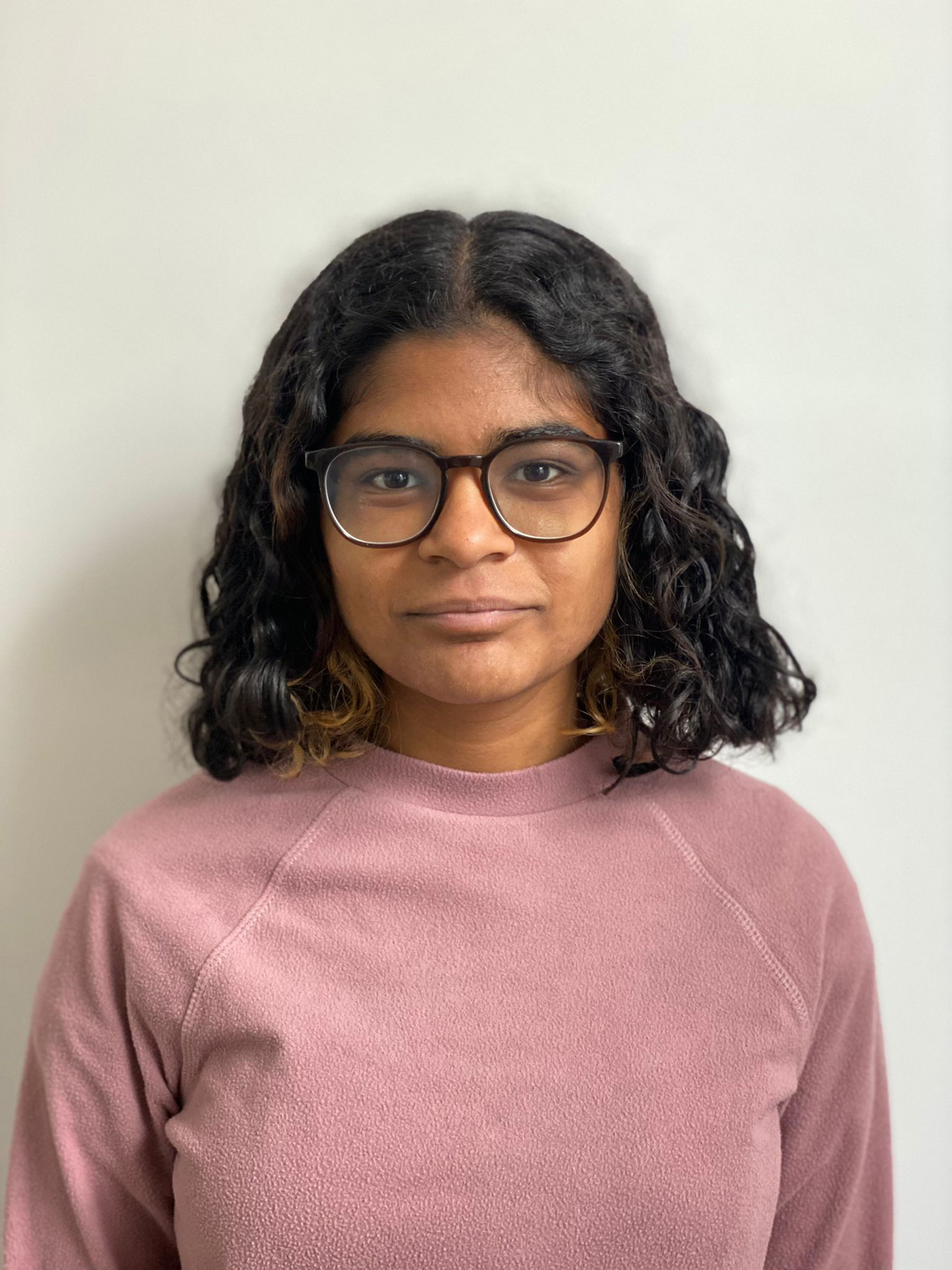 Modelo profissional LI192, feminino, 1.57 de altura, de Lisboa - Agência SVRP