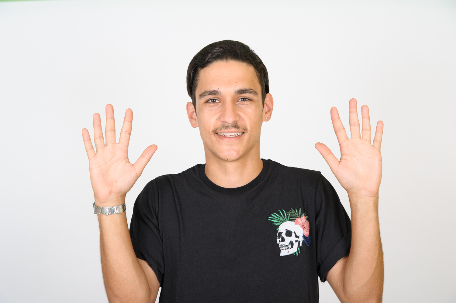 Modelo profissional LI199, masculino, 1.84 de altura, de Lisboa - Agência SVRP