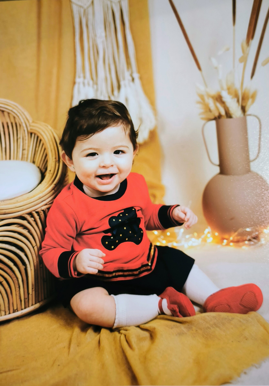 Modelo profissional LI206, feminino, 0.73 de altura, de Lisboa - Agência SVRP