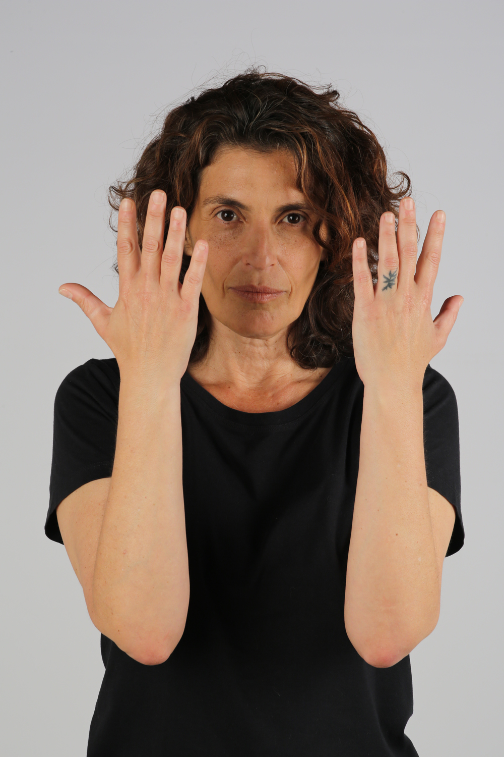 Modelo profissional LI226, feminino, 1.73 de altura, de Lisboa - Agência SVRP