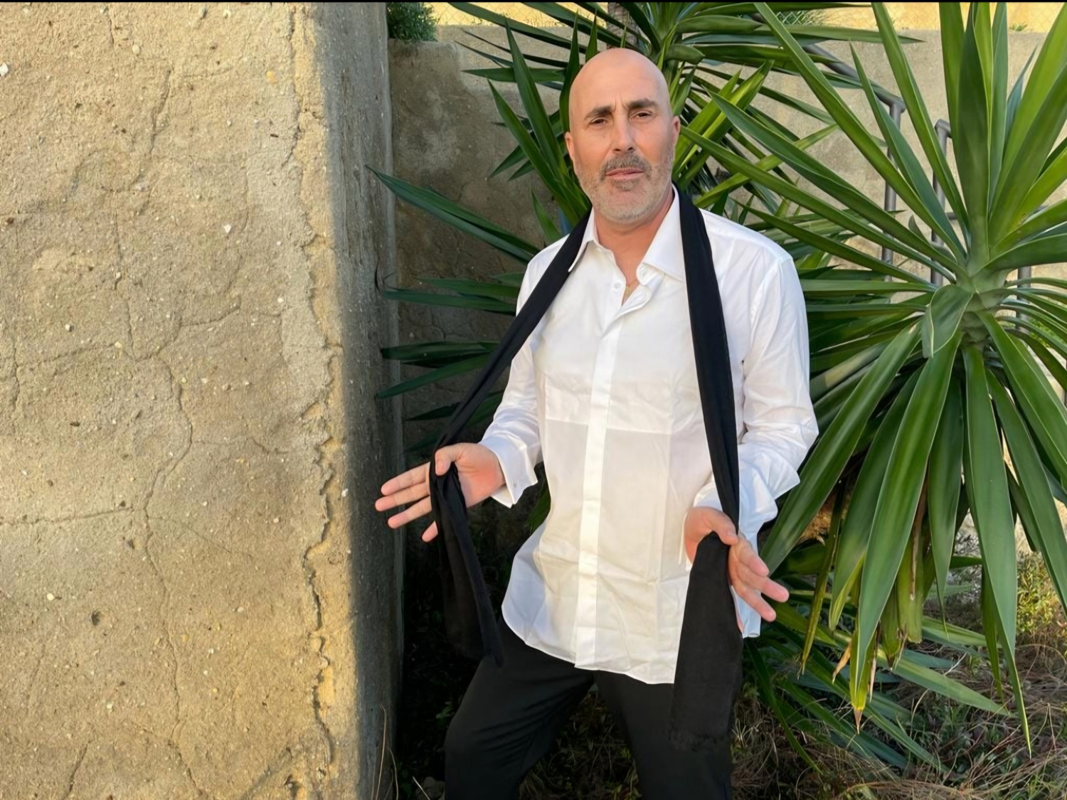 Modelo profissional LI238, masculino, 1.84 de altura, de Lisboa - Agência SVRP