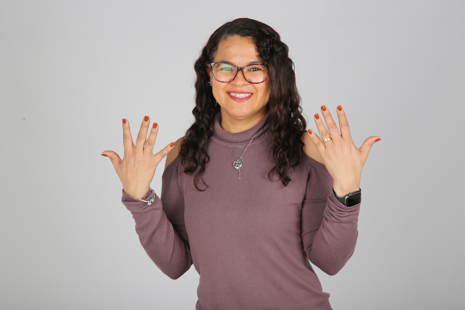 Modelo profissional LI259, feminino, 1.56 de altura, de Lisboa - Agência SVRP