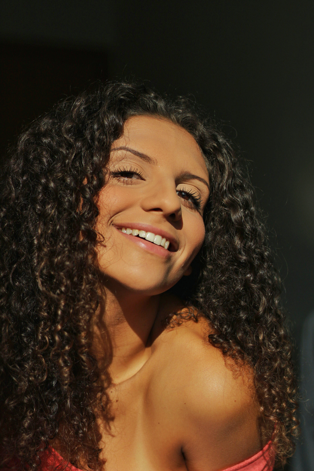 Modelo profissional PO018, feminino, 1.72 de altura, de Porto - Agência SVRP