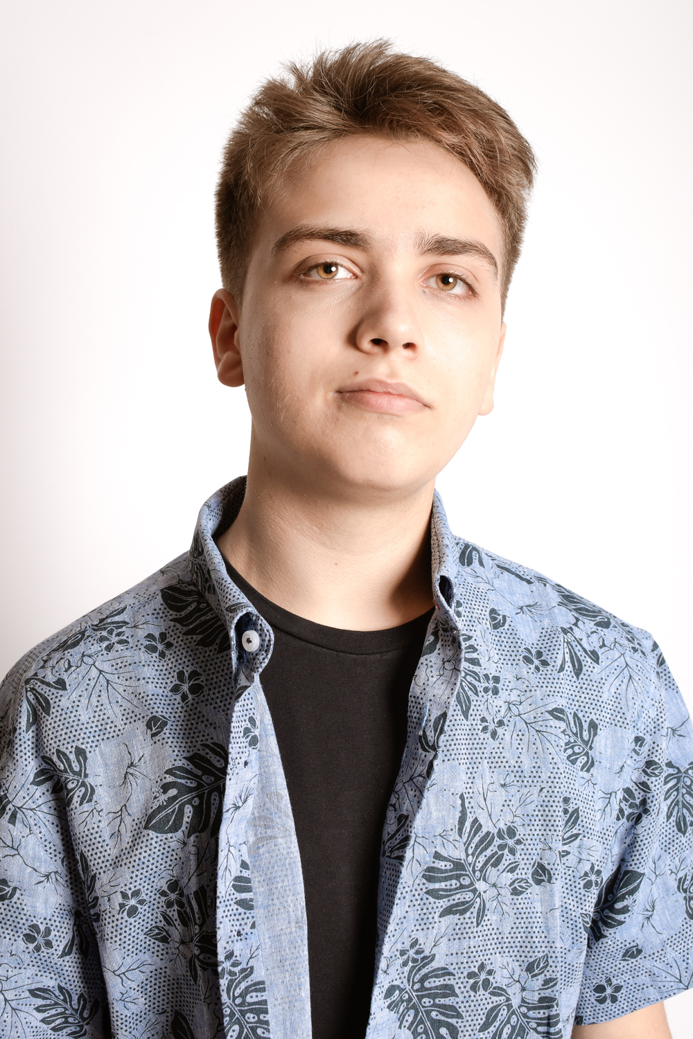 Modelo profissional PO040, masculino, 1.71 de altura, de Porto - Agência SVRP