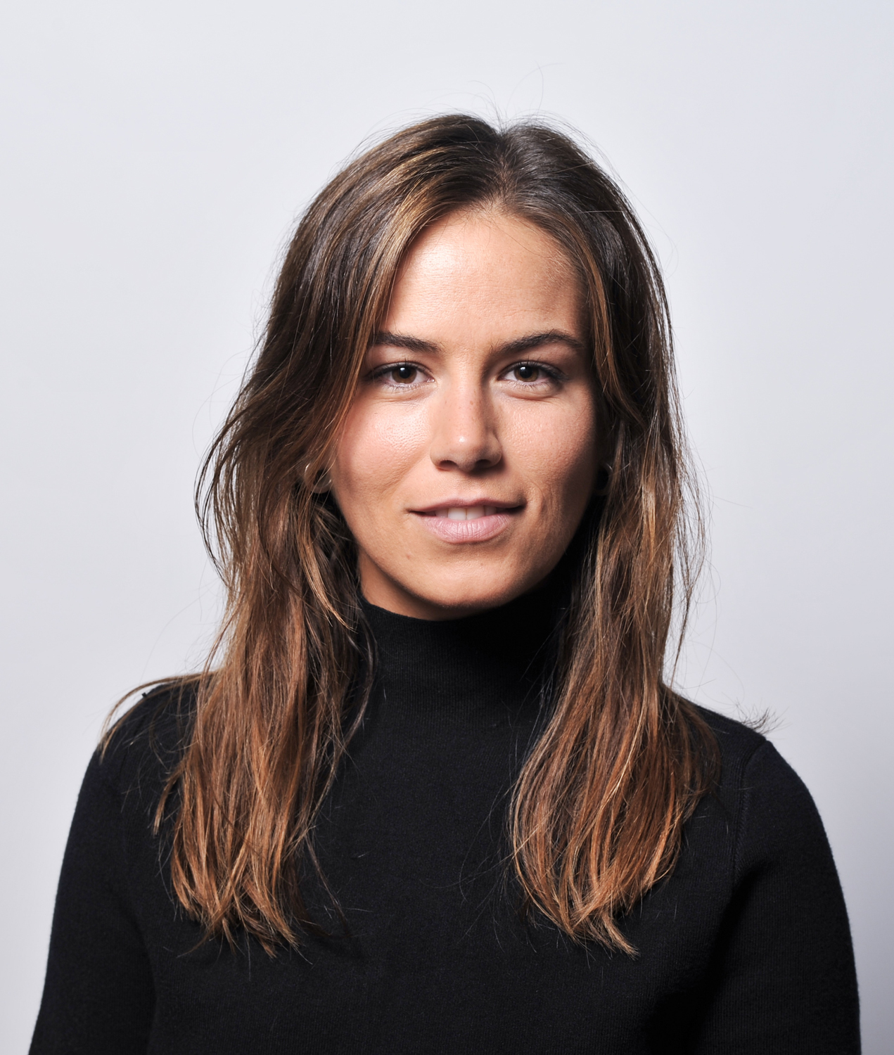 Modelo profissional PO060, feminino, 1.62 de altura, de Porto - Agência SVRP