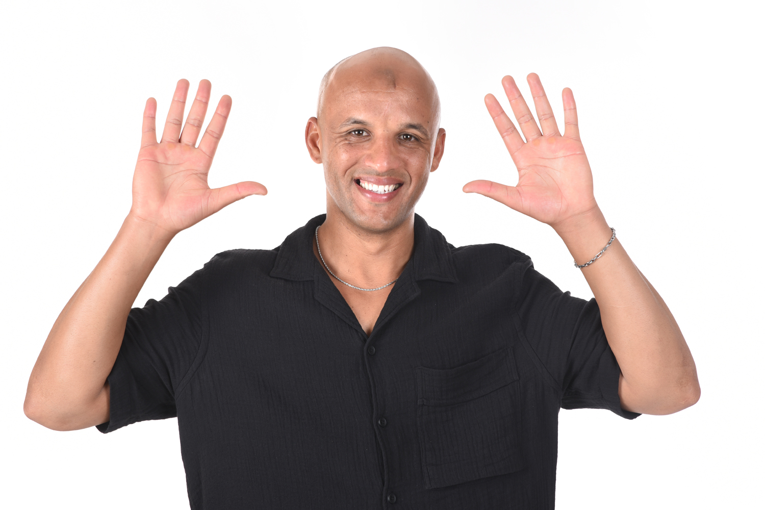 Modelo profissional PO066, masculino, 1.80 de altura, de Porto - Agência SVRP