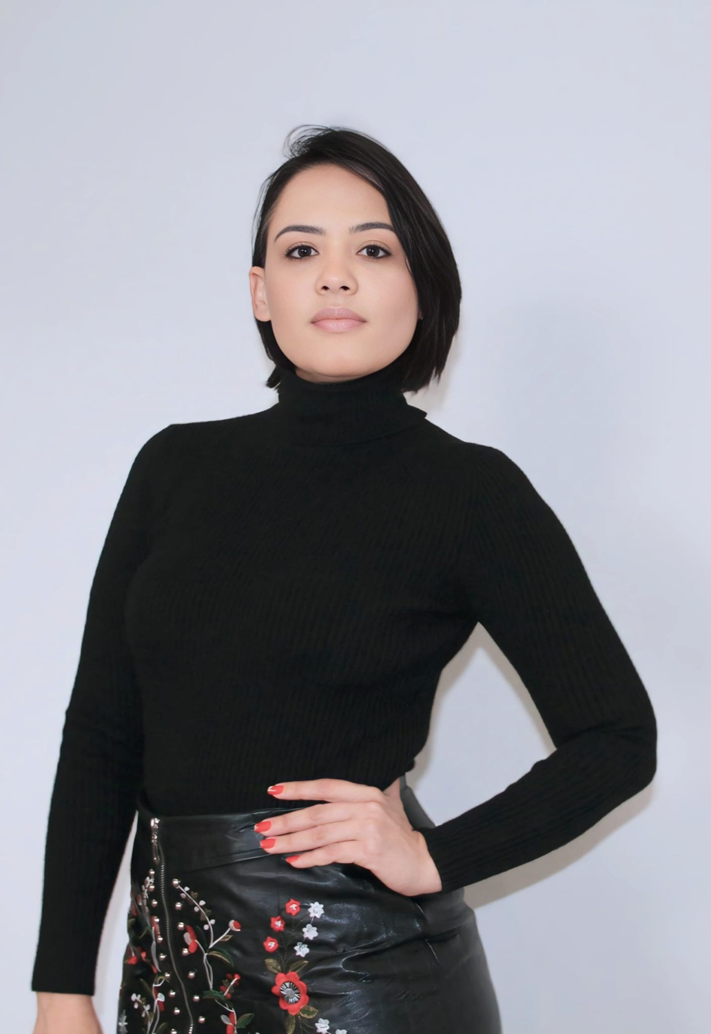 Modelo profissional PO082, feminino, 1.63 de altura, de Porto - Agência SVRP