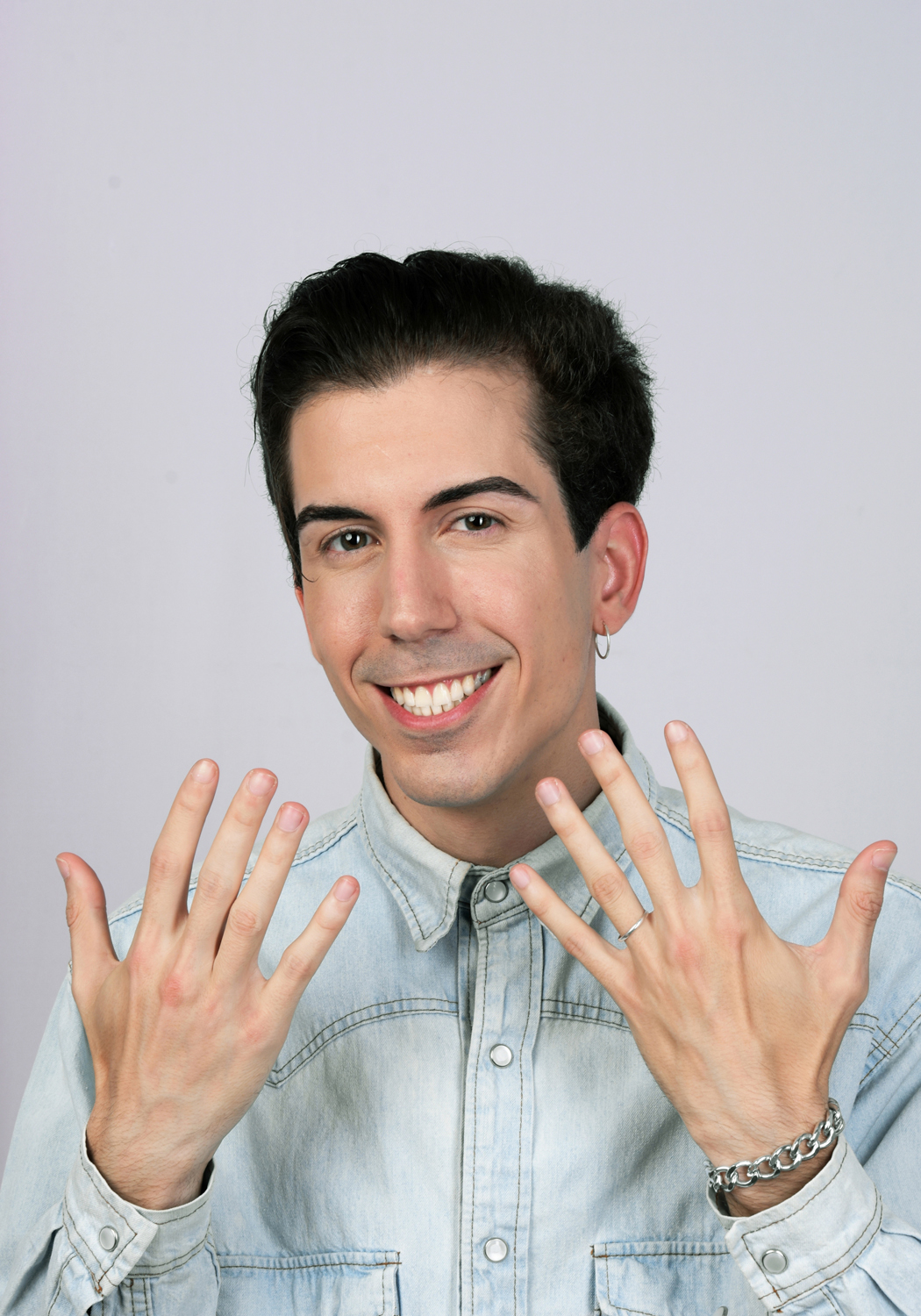 Modelo profissional SE021, masculino, 1.81 de altura, de Setúbal - Agência SVRP