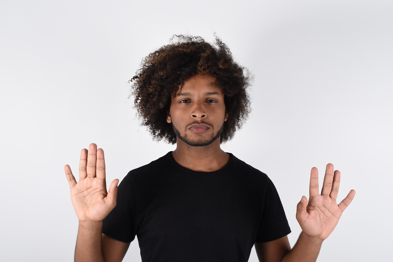 Modelo profissional SE060, masculino, 1.73 de altura, de Setúbal - Agência SVRP