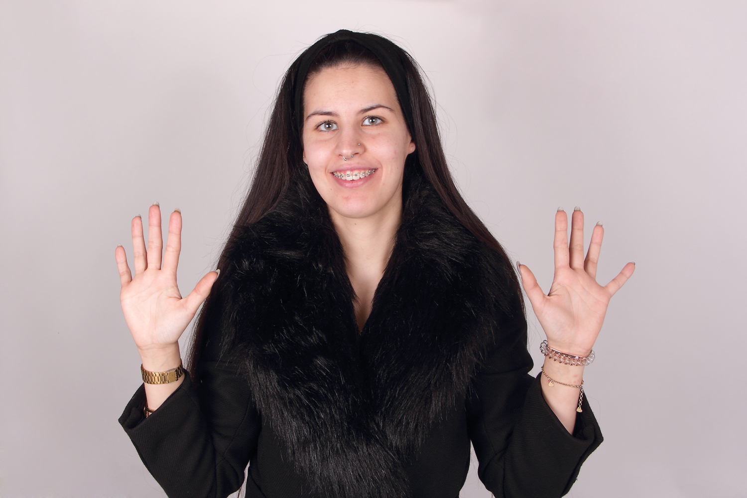 Modelo profissional VC002, feminino, 1.70 de altura, de Viana do Castelo - Agência SVRP